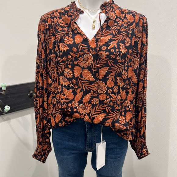 NWT Elan Autumn Sleeve top - Picture 4 of 4